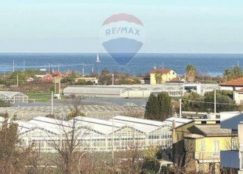 Edificio all\'aperto - Appartamento Via Zara, Albenga - foto 30