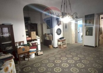 Soggiorno - Appartamento Via Emanuele Rossi, Finale Ligure - foto 2