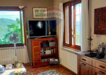 Soggiorno - Casa indipendente Frazione Dani, Testico - foto 11