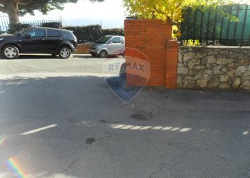 Non correlato - Box Varazze - foto 6