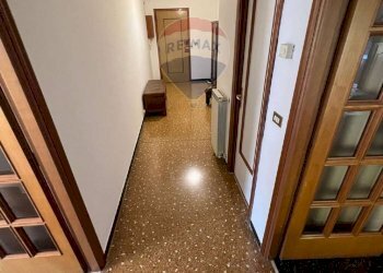 Hall / corridoio - Quadrilocale Varazze - foto 3