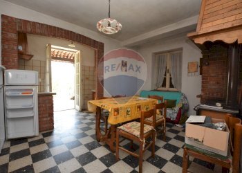 Sala da pranzo - Independent house Frazione Rivere
 
snc, Cartosio - photo 16