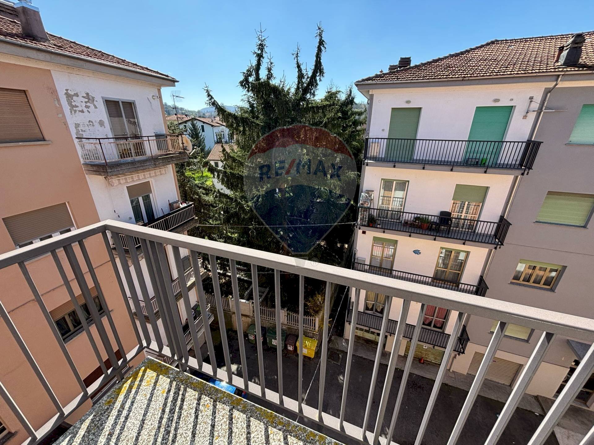 Balcone - Four-room apartment Carcare - photo 1