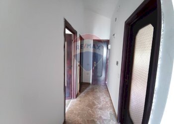 Hall / corridoio - Quadrilocale via Comunale
 
10, Mallare - foto 3