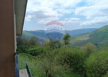 Vista delle montagne - Quadrilocale via Comunale
 
10, Mallare - foto 9