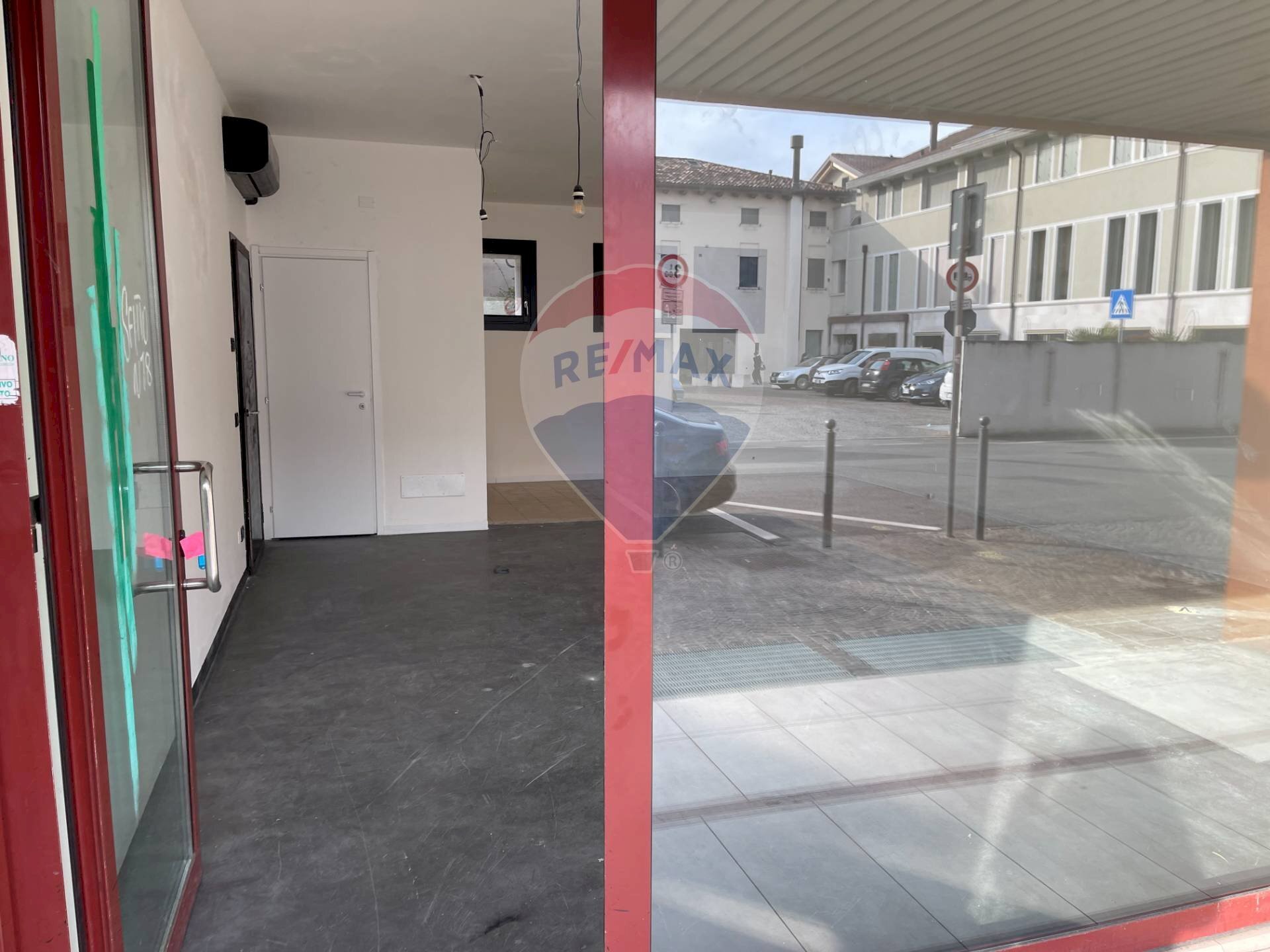 Terrazza - Shop Via Romanina
 
29/A, Castelfranco Veneto - photo 3