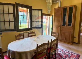 Sala da pranzo - Casa semi indipendente Viale Domenico Angeli, Buso di Rovigo
 
23, Rovigo - foto 9