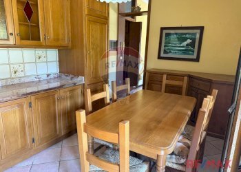 Sala da pranzo - Casa semi indipendente Viale Domenico Angeli, Buso di Rovigo
 
23, Rovigo - foto 10