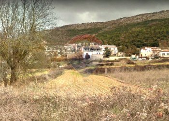 Vista delle montagne - Terreno edificabile Via Piè dei Colli
 
snc, San Pio delle Camere - foto 2