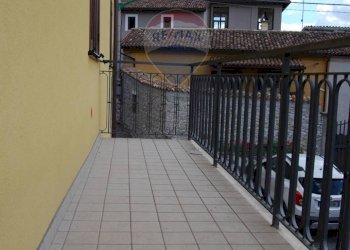 Balcone - Casa indipendente Piazza Vittorio Emanuele III
 
8, Barete - foto 46