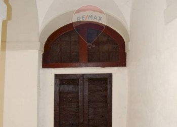 Stanza vuota - Casa indipendente Piazza Vittorio Emanuele III
 
8, Barete - foto 57