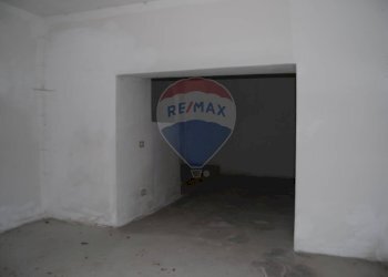 Parcheggio - Casa indipendente Piazza Vittorio Emanuele III
 
8, Barete - foto 68