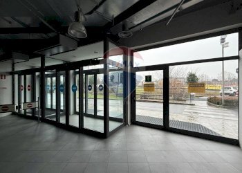 Ricezione / Lobby - Commercial Premises Strada Provinciale ex SS 525, Lallio - photo 11