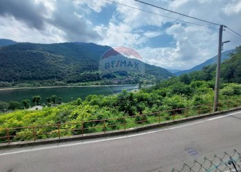 Vista delle montagne - Terreno edificabile Endine Gaiano - foto 3
