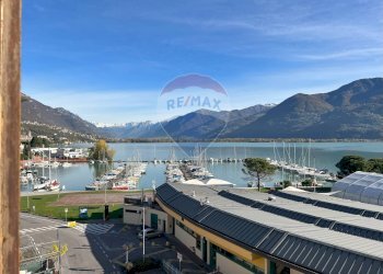 Vista delle montagne - Attico via G. paglia
 
9, Lovere - foto 1