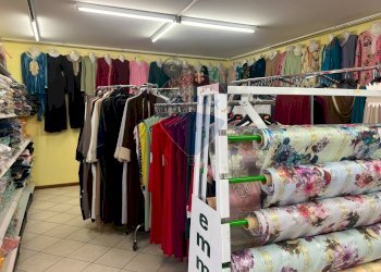 Cabina armadio - Negozio VIA ALESSANDRO MANZONI
 
5, Montello - foto 5