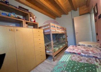 Camera / camera da letto - Casa indipendente via costa san gallo
 
8, San Giovanni Bianco - foto 12