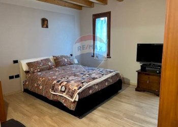 Camera / camera da letto - Casa indipendente via costa san gallo
 
8, San Giovanni Bianco - foto 20