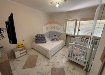 Camera / camera da letto - Villa Dalmine - foto 29