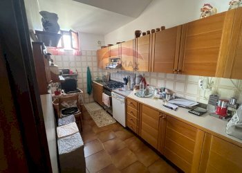 Cucina - Quadrilocale VIA FRANZI
 
71, Foresto Sparso - foto 4