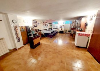 Soggiorno - Three-room apartment Ranzanico - photo 33