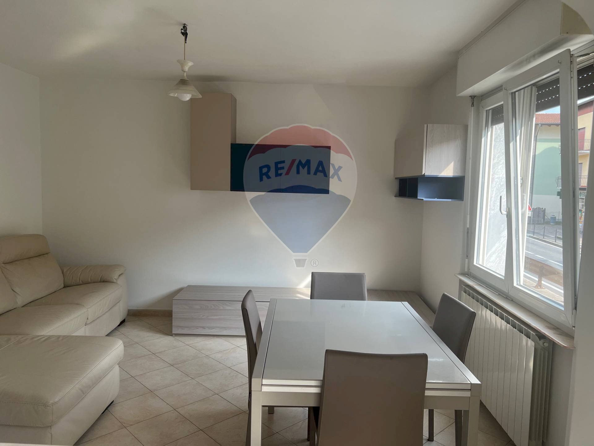 Sala da pranzo - Semi-detached house via nazionale
39, Pianico - photo 2