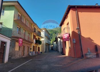 Edificio all\'aperto - Casa semi indipendente Endine Gaiano - foto 13