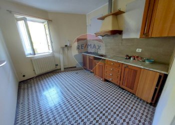 Cucina - Casa semi indipendente Endine Gaiano - foto 23