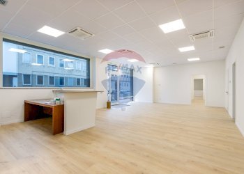 Stanza vuota - Ufficio Bergamo - foto 5