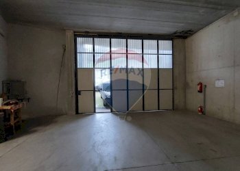 Stanza vuota - Capannone Bianzano - foto 5