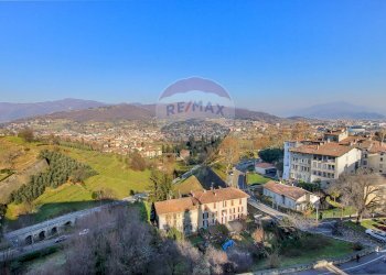 Vista delle montagne - Appartamento Bergamo - foto 8