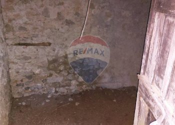 Stanza vuota - Baita Monasterolo del Castello - foto 32