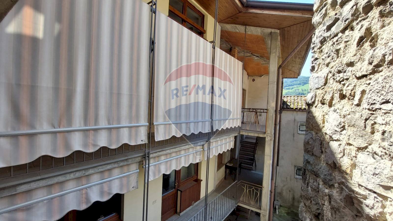 Edificio all\'aperto - Casa semi indipendente Gaverina Terme - foto 3