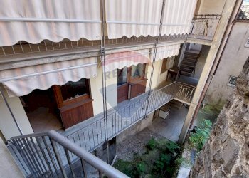 Edificio all\'aperto - Casa semi indipendente Gaverina Terme - foto 2