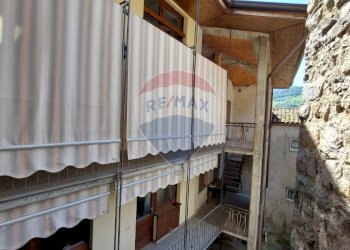 Edificio all\'aperto - Casa semi indipendente Gaverina Terme - foto 3