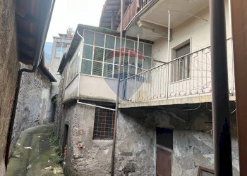 Edificio all\'aperto - Appartamento via trieste 3
 
3, Sovere - foto 2