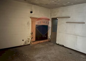 Stanza vuota - Appartamento via trieste 3
 
3, Sovere - foto 7