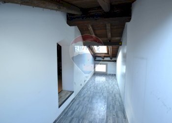 Hall / corridoio - Quadrilocale Lovere - foto 16
