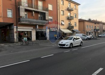 Edificio all\'aperto - Commercial Premises via Celadina
31, Gorle - photo 5