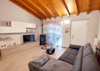 Soggiorno - Appartamento Vigano San Martino - foto 4