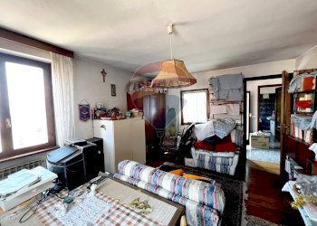 Camera / camera da letto - Casa indipendente via campello
 
5, Fonteno - foto 29