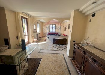 Hall / corridoio - Appartamento VIA GRITTI
 
85, Pradalunga - foto 1