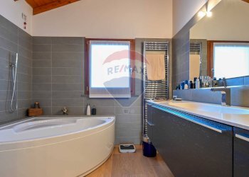 Bagno - Attico Via Galileo Galilei
 
7, Romano di Lombardia - foto 33