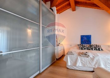 Camera / camera da letto - Attico Via Galileo Galilei
 
7, Romano di Lombardia - foto 40