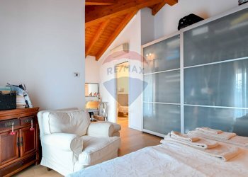 Camera / camera da letto - Attico Via Galileo Galilei
 
7, Romano di Lombardia - foto 43