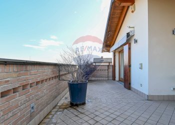 Terrazza - Attico Via Galileo Galilei
 
7, Romano di Lombardia - foto 50