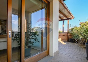 Terrazza - Attico Via Galileo Galilei
 
7, Romano di Lombardia - foto 64