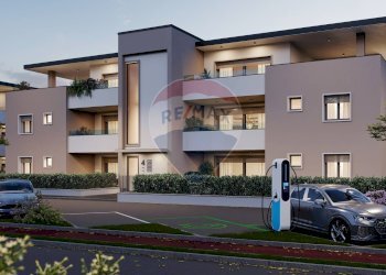 Edificio all\'aperto - Quadrilocale VIA GRAMSCI, Bernareggio - foto 4