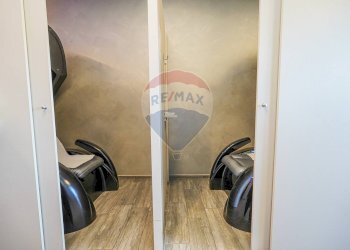 Lavanderia - Attività Commerciale Via Bergamo
 
12, Curno - foto 8