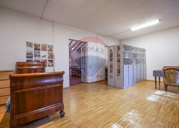 Soggiorno - Villa VIA TREVIGLIO
 
721, Fara Gera d'Adda - foto 20